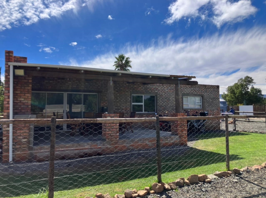 2 Bedroom Property for Sale in Calvinia Northern Cape